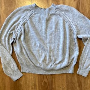 ATMOSPHERE💫 Women’s Light Gray Thin Knit Cropped Long Sleeve Sweater